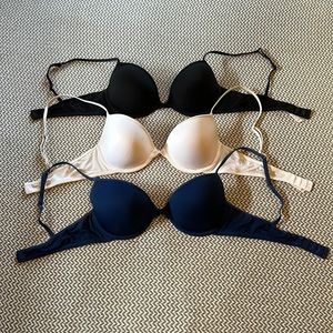 Xhilaration t-shirt bras, 34C - set of three